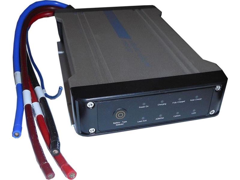 Nabíječka DC-DC CARSPA DCDS40 v.2, 12V/40A se vstupem pro soláry