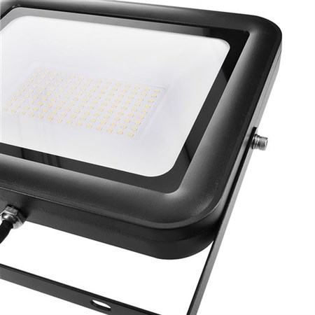 LED spotlight portable SOLIGHT WM-100W-FVL Pro 100W with stand