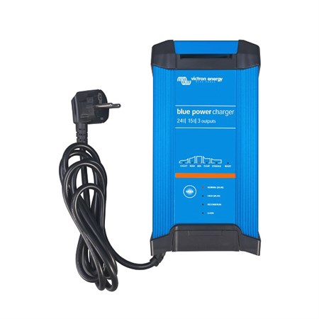 Smart battery charger BlueSmart 12V/15A, 3 outputs, IP22