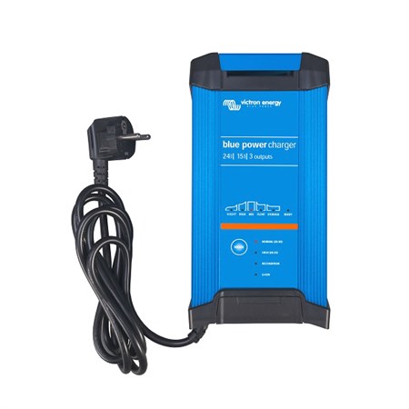 Intelligent battery charger BlueSmart 24V/16A, 3 outputs, IP22