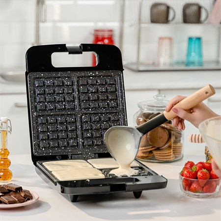 ZELMER ZWM0001 waffle maker