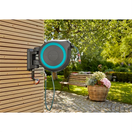 Wall-mounted box with hose GARDENA 18620-20 RollUp M/L set