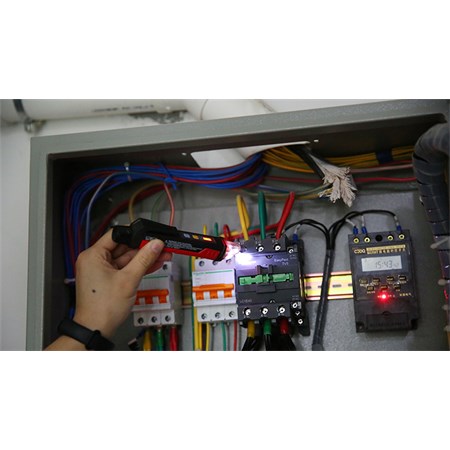 Voltage Detector UNI-T  UT12M-EU  PRO Line