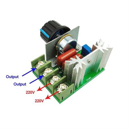 Stmievač a regulátor otáčok pre komutátorové motory do 4000W s krytom