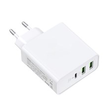 USB charger with fast charging support GETI GFC2AC 2x USB-A, 1x USB-C