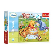 Puzzle TREFL Winnie the Pooh - Piggy takes a bath 30 pieces